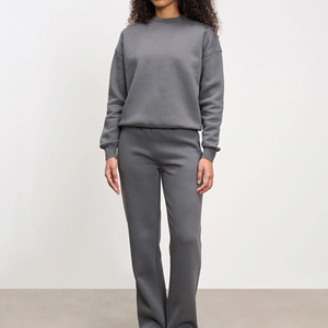 Sudadera de Forro Polar Reversible Extra Grande para Mujer con Logotipo Personalizado, Cuello Alto, Estampado Vintage y Hombros Caídos - Product Image 6