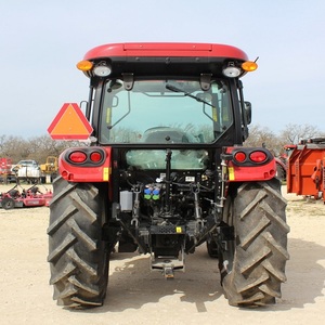 Tracteur haute performance Case IH Farmall 55A, parfait pour une efficacité agricole et une productivité constante sur le terrain en toutes saisons - Product Image 3