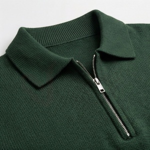 Polo en tricot à manches longues vert foncé pour homme avec fermeture éclair, design uni décontracté, coupe classique - Product Image 4
