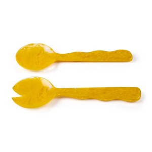 Juego de 2 Servidores de Ensalada de Resina con Mango Largo, Aptos para Lavavajillas, Microondas y Horno - Product Image 5