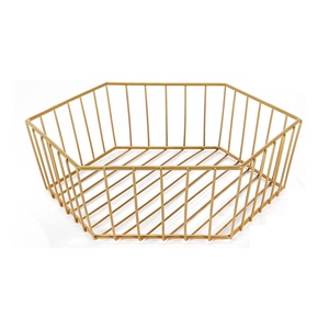Cesta de fruta de metal hexagonal de gran capacidad con diseño creativo Esencial de cocina de mesa con escurridor de frutas y tazón - Product Image 1