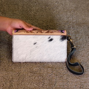 Venus Leather Were Fashion Designer Luxury Hand Tooled Carving Cowhide Wristlet Clutch <b>Wallet</b> <b>RFID</b> Protection Large Capacity - Product Image 2