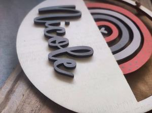 Letreros redondos decorativos de madera con nombres grabados bajo petición, letreros hechos a mano para decoración de habitaciones, regalos. - Product Image 5