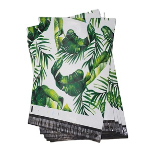 Bolsas de correo-Impresión y plástico-Envases de plástico del fabricante El plástico proviene de Vietnam OEM Necesidades personalizadas con el mejor - Product Image 5