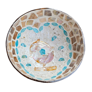 Cuenco Artesanal de Coco Reciclado - Detalle de Perla Brillante - Decoración Interior de Estilo Costero - Product Image 2