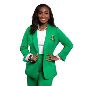 Conjunto de Traje Verde AKA para Mujer, Blazer y Pantalones a la Medida, Conjunto Elegante y Formal, Estilo Premium para Hermandades - Product Image 1