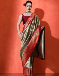 KV <b>Green</b> <b>Silk</b> Woven Designer Saree With Unstitched Blouse - Product Image 1