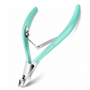 Coupe-ongles professionnel en acier inoxydable avec une large ouverture de mâchoire, lame plate et pointe acérée pour la manucure des doigts et des orteils, usage adulte - Product Image 2