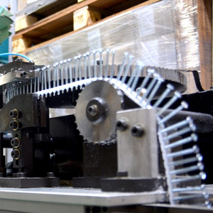 เครื่องจักรยึดติดคุณภาพสูง YOU-ONE Fastening Systems ชุดเครื่องจักรประกอบและจัดเรียงสกรู YOU-ONE Fastening Systems รุ่น SCM-4 - Product Image 5