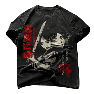 T-shirt graphique vintage 100% coton noir délavé, manches raglan courtes, col rond, streetwear décontracté, mode urbaine imprimée, vente en gros - Product Image 1