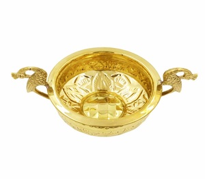 Cuenco Urli de latón con diseño de pavo real, soporte decorativo para Diya flotante, centro de mesa para el hogar, bodas y decoración festiva - Product Image 3