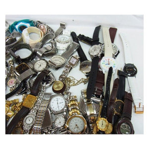Precios Magníficos, Calidades Impresionantes, Estado Desgastado, Lote Surtido de 68 Relojes de Pulsera de Cuarzo Japoneses para Hombre - Product Image 1
