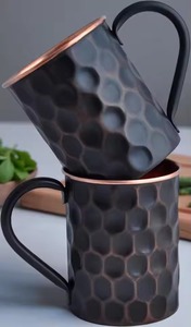 Mug en cuivre massif et authentique, martelé et avec intérieur en cuivre, style Moscow Mule, pour la consommation. - Product Image 6