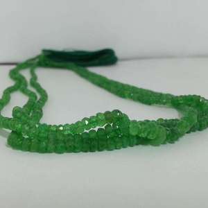 Perles semi-précieuses en grenat vert naturel facetté de 3 mm et 5 mm, en forme de rondelle, pour la fabrication de bijoux - Product Image 2