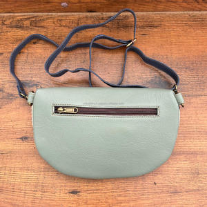 Bolso de pecho hecho a mano de cuero genuino con estampado de animales para mujer, bolso de hombro deportivo de Ciclismo de piel de vaca occidental para mujer - Product Image 6