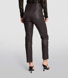 Pantalons en cuir pour femmes tendance en vente en gros, style tendance de haute qualité, pantalon en cuir pour femmes - Product Image 6