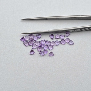 Piedra preciosa suelta de amatista natural brasileña de 4 mm con corte trillón facetado para engaste de joyas, proveedor de piedras de amatista de alta calidad. - Product Image 2