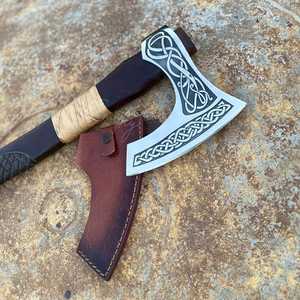 Hache viking artisanale personnalisée, fourreau en cuir de haute qualité, manche en bois de frêne, lame en acier inoxydable, service OEM - Product Image 5