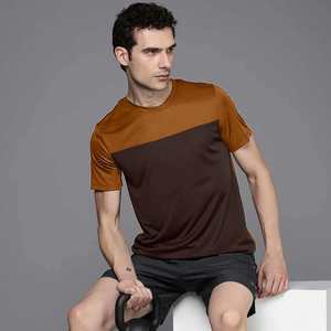 T-shirt SOSH 4 pour homme, style col rond avec empiècements contrastés - Product Image 1