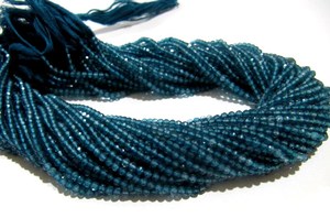 Topacio Natural de 2-3 mm, Cuentas Facetadas en Forma de Rondelle, Color Azul Londres, Piedra Preciosa, Se Vende por Hilo de 13 Pulgadas de Largo - Product Image 4