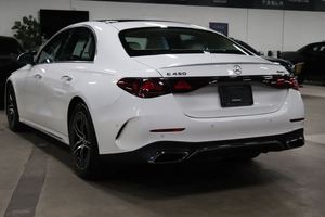 Listo para Enviar, Clase E 2024, E 450 4MATIC, Usado, Grado DIY, Garantía de 3 Años - Product Image 4