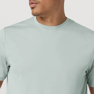 Colecciones de Verano: Servicio OEM, Diseño Moderno, Camiseta de Uso Diario para Hombre / Diseño Suave y Cómodo para Compradores al por Mayor, Color Sólido - Product Image 2