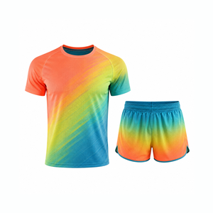 Ensemble de vêtements de sport pour hommes, t-shirt de course à pied, short athlétique, vêtements de sport pour la salle de sport, entraînement, vêtements de sport légers, respirants, en maille, séchage rapide - Product Image 1