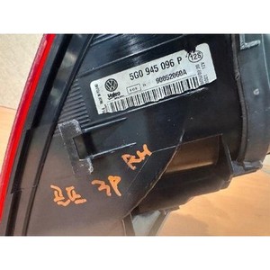 Feu arrière extérieur droit d'occasion OEM Golf 2012-2017 5G0945096P - Product Image 5