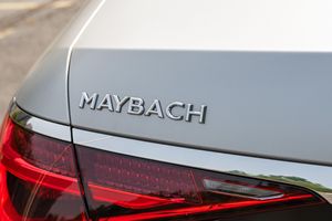 Mercedes-Maybach S580 4Matic Sedán 2024 Usado en Excelentes Condiciones, Listo para Envío Mundial - Product Image 4
