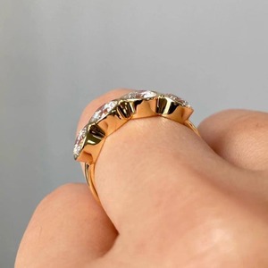 Anillo de Moissanita con Cuatro Piedras Redondas, Anillo de Moissanita de Oro Sólido para Aniversario, Anillo de Moissanita de Plata Esterlina 925 - Product Image 2