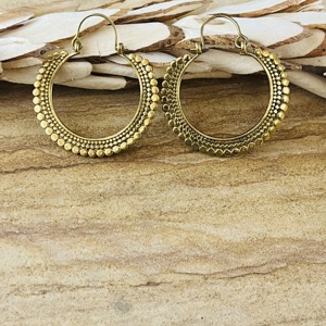 Última Tendencia: Pendientes de Aro Boho con Cuentas, Joyería Tribal de Latón para Mujer, Acabado de Latón Antiguo, Diseño Punteado, Venta al por Mayor/OEM/ODM - Product Image 5