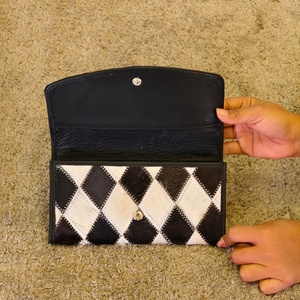 2026 Wholesale Hand Tooling Genuine Leather Women's Evening Clutch <b>Wallets</b> Fashionable Purse Trendy Designer Pouch With Hair Fur - Product Image 2