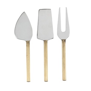 Juego de cuchillos para queso de diseño con acabado dorado para hoteles, elegantes herramientas metálicas para servir queso en tablas de quesos y decoración de mesa. - Product Image 4