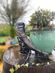 Buffalo <b>Drinking</b> <b>Horn</b> with Leather Holder and Iron Stand Beer <b>Horn</b> bar and Restaurant Home Decor Agate - Product Image 3