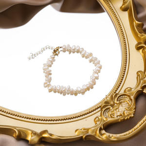 Women's Retro Baroque Style Freshwater Pearl <b>Necklace</b> <b>and</b> <b>Bracelet</b> <b>Set</b> Petal Fashion Jewelry with Temperament - Product Image 3