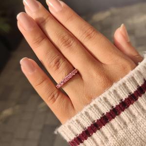 แหวนแต่งงานเพชรชมพูทรงกลมขนาด 1.00-2.00 กะรัต เพาะเลี้ยงในห้องปฏิบัติการ ได้รับการรับรองจาก IGI แบบครึ่งวงนิรันดร์ ทอง 14K/18K หรือ PT950 S925 - Product Image 5