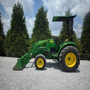 Tractor John Deere 4044M, potente máquina utilitaria con rendimiento avanzado, manejo suave y durabilidad robusta - Product Image 5