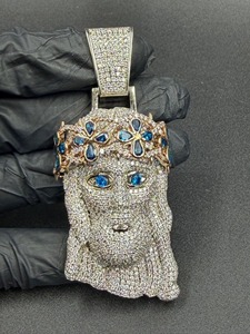 Pendentif Visage de Jésus en Argent 925 avec Moissanite, Cristal et Strass, Breloque Couronne Religieuse, Cadeau Unisexe, Bijou en Alliage - Product Image 1