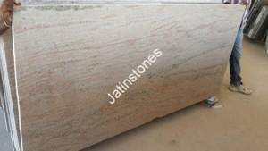 Dalle de pierre en granit de soie naturelle brute, texture beige à veines linéaires, matériau de construction décoratif pour revêtement mural et sol. - Product Image 3