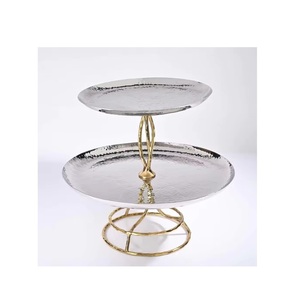 Support à gâteau en fonte en forme de cœur, noir, à un seul niveau, plateau décoratif fait main - Product Image 4