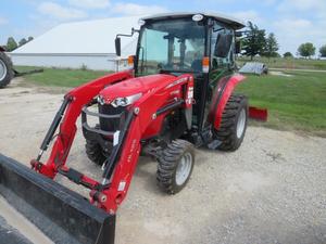 Wholesale Massey Ferguson 1735M <b>Walking</b> Wheel Tractor 40HP Diesel 4WD Farm Tractor Agricultural Compact Utility <b>Machine</b> - Product Image 6