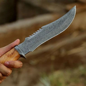 Couteau Bowie pour la randonnée, le camping, la chasse, couteau utilitaire avec manche durable, construction en acier inoxydable et étui - Product Image 2