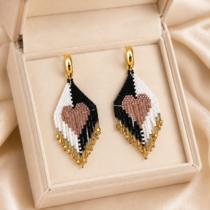 Pendientes Colgantes Boho de Aro Dorado con Borlas de Cuentas Hechas a Mano y Diseño de Corazón para Fiesta, para Mujer - Product Image 5