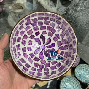 Tazón de Cáscara de Coco Lacado al Precio Más Bajo, con Incrustaciones de Flores de Lujo, Reutilizable, para Restaurantes y Cocina, al por Mayor - Product Image 1