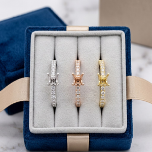 Prix d'usine, design fabuleux, haute qualité, bague solitaire de mariage en or blanc 18 carats avec diamant véritable taille brillant et sertissage à griffes pour - Product Image 5