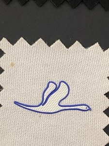 Etiquetas de Silicona para Ropa, Etiquetas de PVC Suave 3D, Etiquetas Duraderas con Logotipo de Marca para Prendas y Vestimenta - Product Image 3
