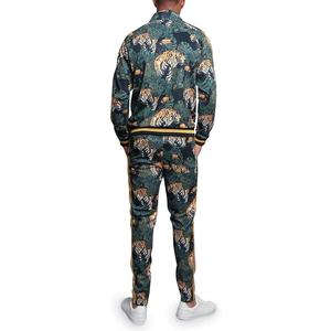 Ropa deportiva de invierno ajustada personalizada para adultos, traje de sudor con cremallera, último diseño, moda para correr, estampado bordado, sublimado - Product Image 4