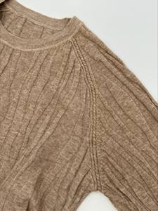 Haute qualité femmes mode à manches courtes tricoté pull décontracté sable solide motif col rond pull automne vendeur chaud - Product Image 5