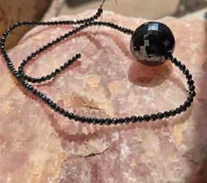 Diamante Moissanita Esférico Negro de 217 Ct, Diamante Moissanita Suelto - Product Image 1