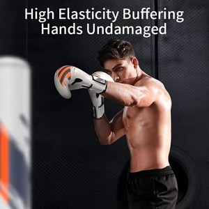 ราคาขายส่ง ถุงมือชกมวยกันน้ำ ทำจากพลาสติกและหนัง PU ปรับแต่งได้ สำหรับกิจกรรมกลางแจ้ง ขนาด 12 ออนซ์ สำหรับผู้ใหญ่ ปิดแบบตีนตุ๊กแก พร้อมเชือกผูก ปรับแต่งได้ - Product Image 5